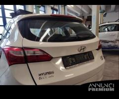 Portellone nudo HYUNDAI I30 del 2013