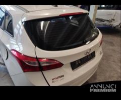 Portellone nudo HYUNDAI I30 del 2013