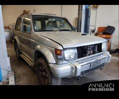 Ricambi MITSUBISHI PAJERO 2835cc TD del 1997