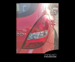 Fanale posteriore destro HYUNDAI I20 del 2011