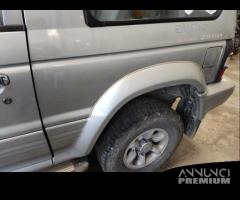 Modanatura post sinistra MITSUBISHI PAJERO 1997