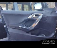 Pannello porta ant sx PEUGEOT 2008 HDI del 2016