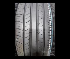 4 GOMME 215 60 17 DUNLOP A33084