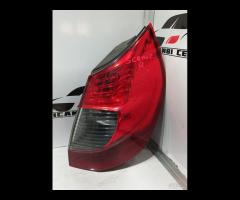 FARO FANALE STOP POSTERIORE DX RENAULT SCENIC II 2