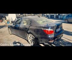 bmw 520 anno 2008 RICAMBI