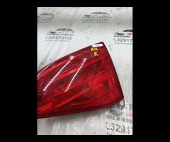 FARO STOP INTEGRATO NEL PORTELLONE DX AUDI A4 B8 S - 9