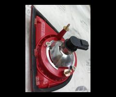 FARO STOP POSTERIORE DESTRA VOLKSWAGEN GOLF 5 MK5 - 20