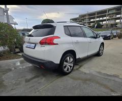 Peugeot 2008 1.6 e-HDi 92 CV Stop&Start robotizzat