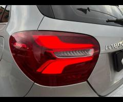 Mercedes-benz A 180 A 180 d Premium AMG - 8