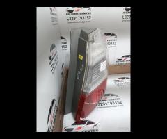 FANALE STOP POSTERIORE DESTRO 2009 HONDA JAZZ II 3