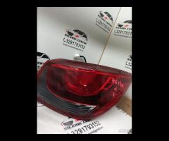 FARO FANALE STOP POSTERIORE DESTRA MAZDA 2 2015 D0