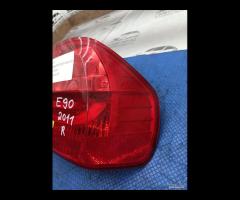 FARO FANALE POSTERIORE STOP DESTRA BMW E90 2011 72