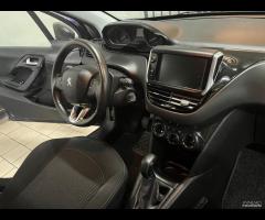 Peugeot 208 1.2 benz allure tagliandata 2018