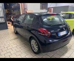 Peugeot 208 1.2 benz allure tagliandata 2018 - 18