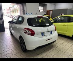 Peugeot 208 1.4 HDi 68 CV 5 porte garantita 2014