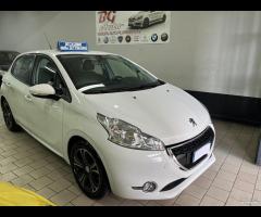 Peugeot 208 1.4 HDi 68 CV 5 porte garantita 2014 - 7