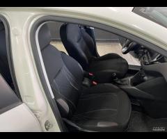 Peugeot 208 1.4 HDi 68 CV 5 porte garantita 2014 - 14