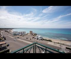 Attico a picco sulla spiaggia Rif. LIDO