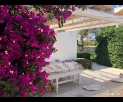 Villa CATERINA fronte spiaggia con barchetta