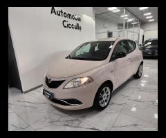 Lancia Ypsilon BENZ-GPL