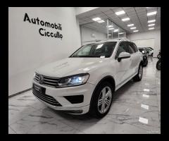 Volkswagen Touareg 3.0 TDI 204 CV tiptronic BlueMo