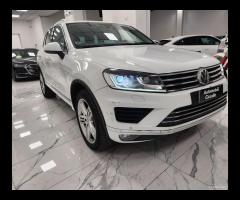 Volkswagen Touareg 3.0 TDI 204 CV tiptronic BlueMo