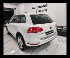 Volkswagen Touareg 3.0 TDI 204 CV tiptronic BlueMo - 6