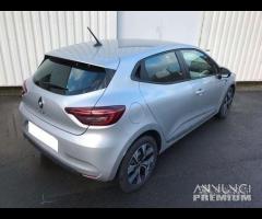 Renault clio ricambi anno 2020/21 - 2