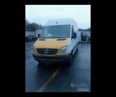 Mercedes Sprinter 220TD 646915 Demolito - Ricambi - 1