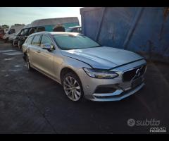 Volvo V90 2017 2.0TD 140KW D4204T14 Per Ricambi