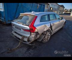 Volvo V90 2017 2.0TD 140KW D4204T14 Per Ricambi