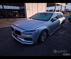 Volvo V90 2017 2.0TD 140KW D4204T14 Per Ricambi