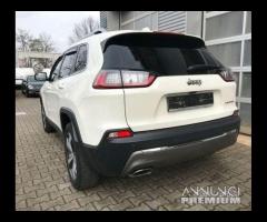 Jeep cherokee ricambi anno 2020