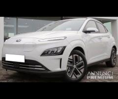 Hyundai kona anno 2022 per ricambi