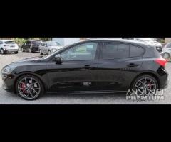 Ricambi per ford focus 2020