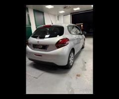 PEUGEOT 208 1° serie BlueHDi 75 5 porte Allure