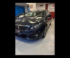 PEUGEOT 308 PureTech Turbo 130 S&S EAT6 GT Line