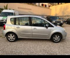 Renault Modus Grand Modus 1.5 dCi 85CV Dynamique