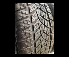 4 PNEUMATICI 235/60 R18 GOODYEAR INVERNALI 95% - 8