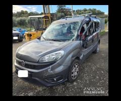 Fiat Doblò 1.6 mjet 105cv anno 04-2015 incidentata