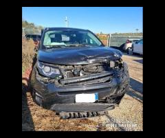 Land Rover Discovery 2.0 diesel 2017 incidentata