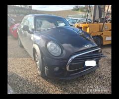 Mini One D 1.5 diesel 95cv anno 2017 incidentata