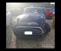 Mini One D 1.5 diesel 95cv anno 2017 incidentata