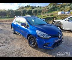 Renault Clio 1.5 dci 75cv anno 12-2018 incidentata