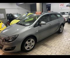 Opel Astra 1.4 Turbo 140CV Sports Tourer GPL 2014