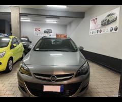 Opel Astra 1.4 Turbo 140CV Sports Tourer GPL 2014