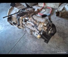 Cambio Manuale Per Nissan Trade 3.0 TD BD30