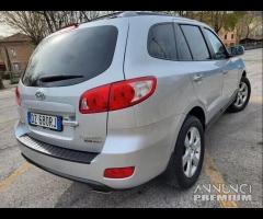 Hyundai SANTA FE 2.2 CRDi-4WD-UNICO PRO-FULL-PELLE - 8