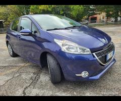 PEUGEOT 208-1,4 HDI - BLU - FOTO TAGLIANDI PEUGEOT