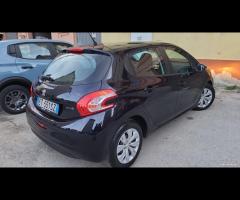 PEUGEOT 208-1,4 HDI-FOTO 3 REVISIONI-UNICO PROPRIE - 9